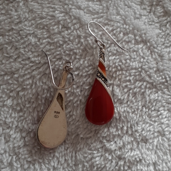 Silver red orange and yellow teardrop earrings. - Picture 3 of 5